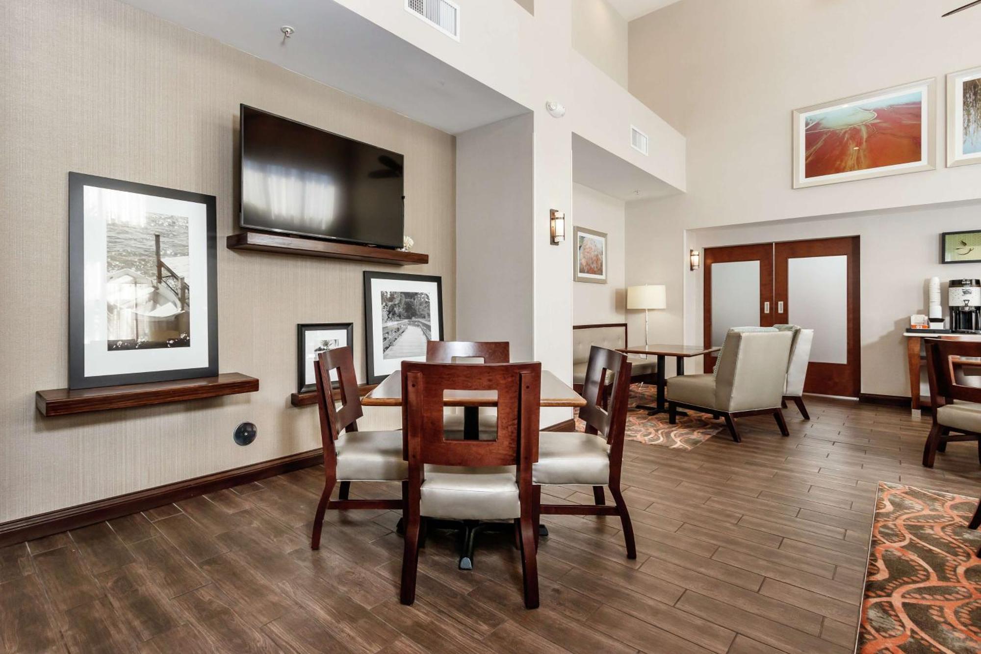 Hampton Inn & Suites Navarre Zewnętrze zdjęcie